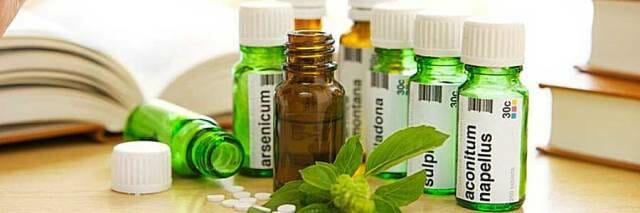 Why is homoeopathy unpopular among Maharashtra students?